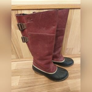 Sorel Slimpack Burgundy and Black Tall Boots